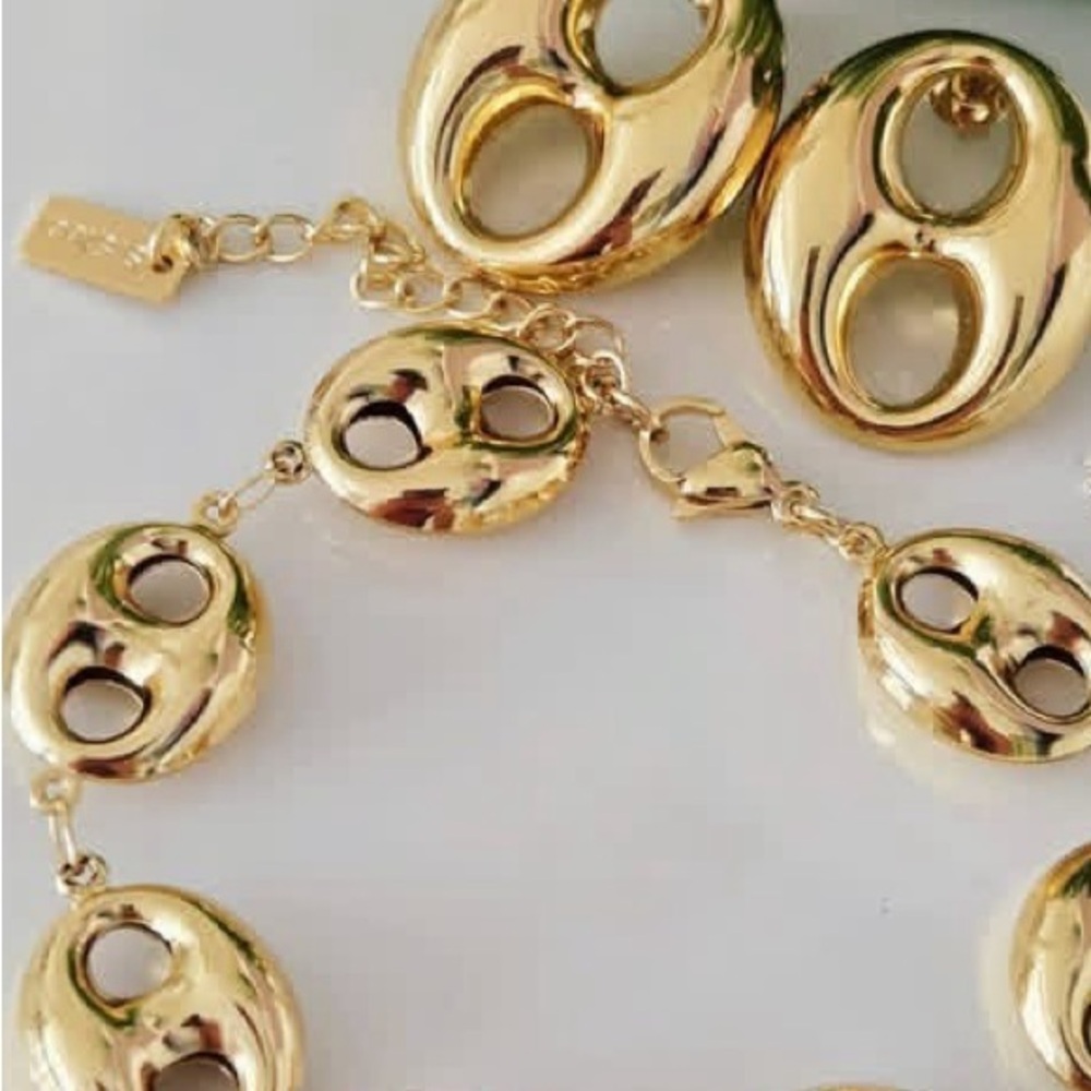 Gold Women's Jewelry Set